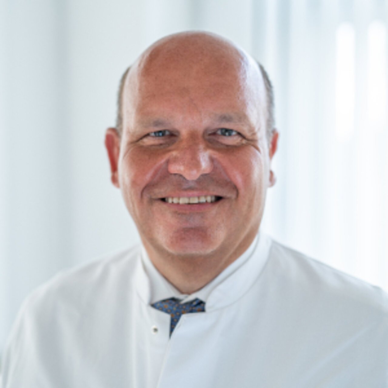 Prof. Dr Frank A. Wenger -  Specialist in Bariatric Surgery - Portrait