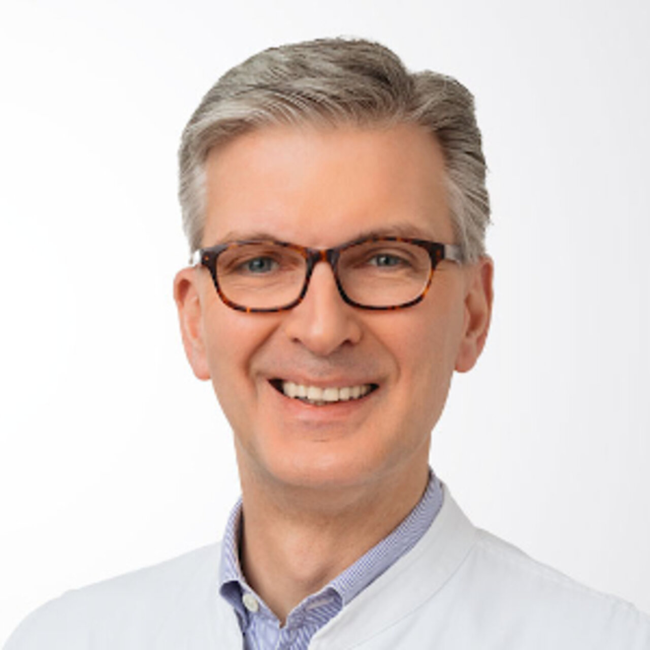 Dr Roland Sellckau - Specialist in Endoprosthetics - Portrait