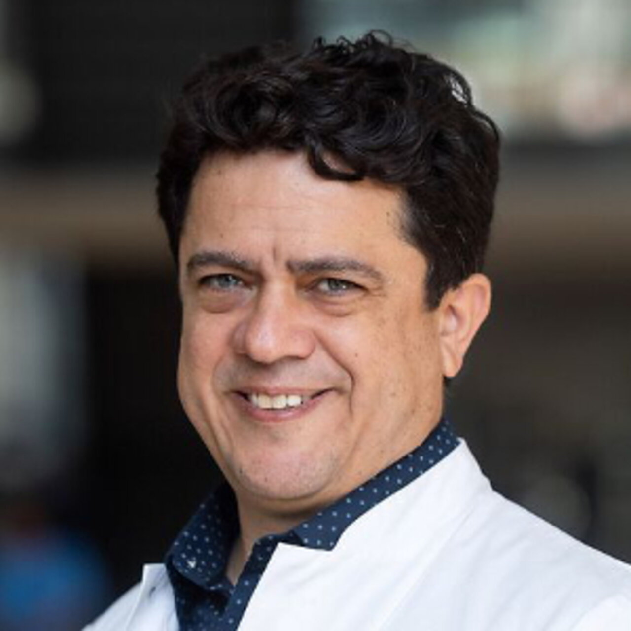 PD Dr. Carlos A. Reck-Burneo - Portrait