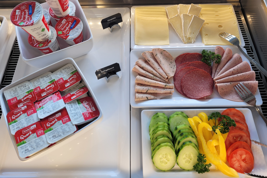 BIOMed-Klinik Buffet BIOMed-Klinik Buffet