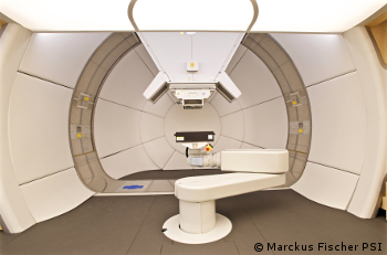 Protonentherapie – Erste Behandlungserfolge am neuen Protonen-Bestrahlungsgerät 