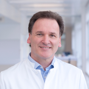 Specialist for Gynecologic Oncology and Breast Cancer Univ-Prof Dr Dr K. Rainer Kimmig - Portrait Specialist for Gynecologic Oncology and Breast Cancer Univ-Prof Dr Dr K. Rainer Kimmig - Portrait